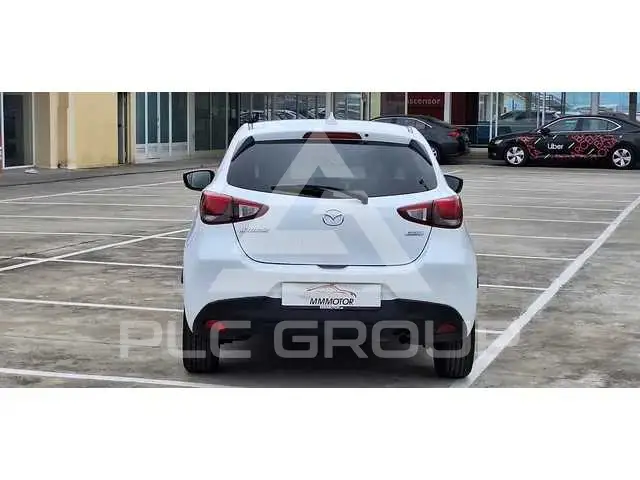 2020 Mazda 2