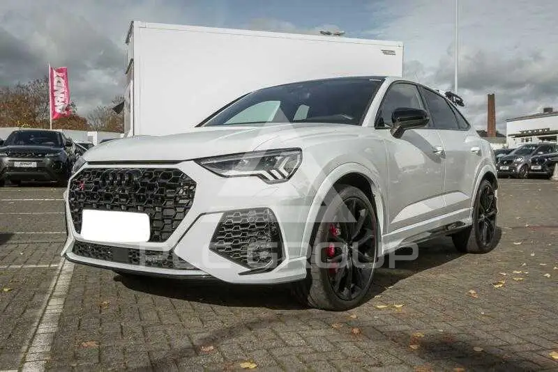 2020 Audi RSQ3