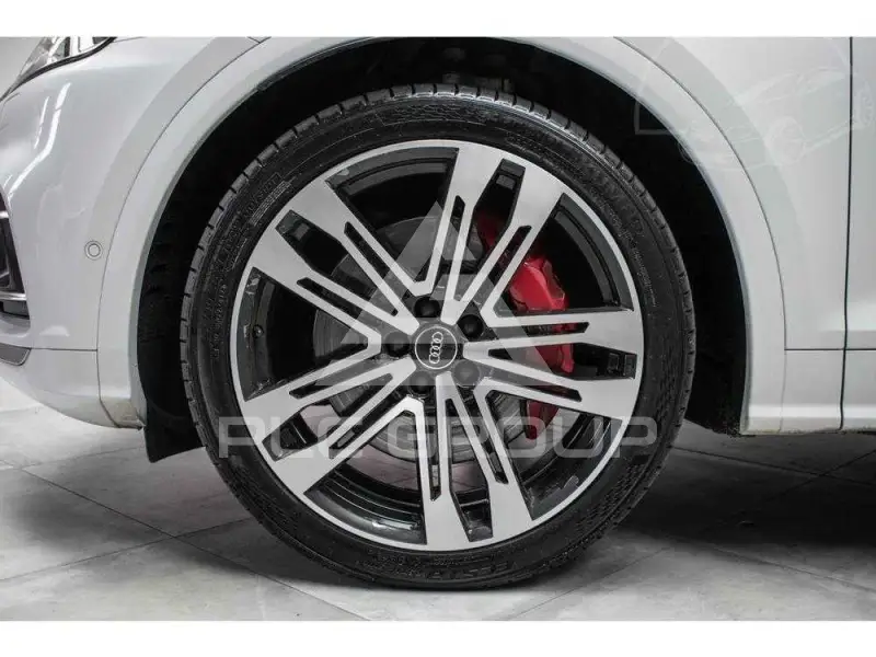 2020 Audi SQ5