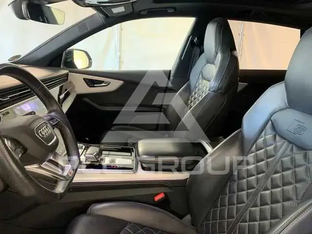 2020 Audi Q8