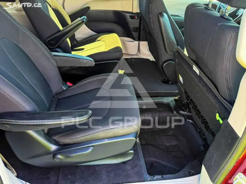 2020 Chrysler PACIFICA