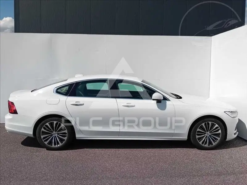 2020 Volvo S90