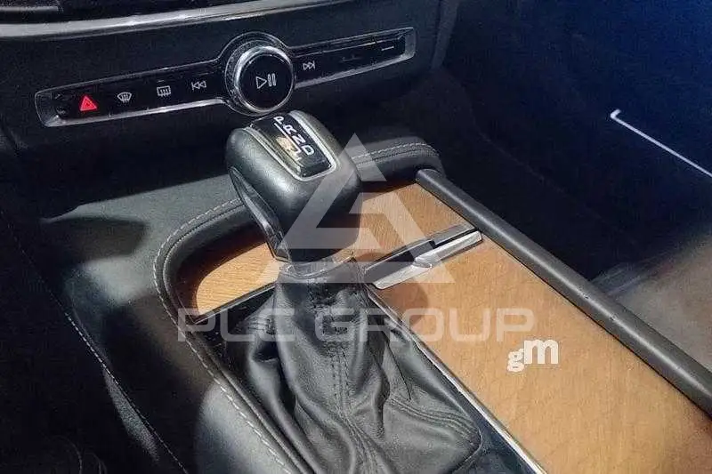 2020 Volvo S90