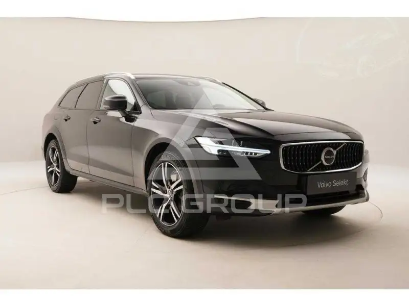 2020 Volvo V90