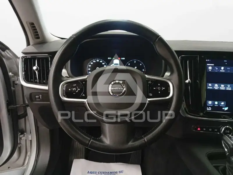 2020 Volvo V90