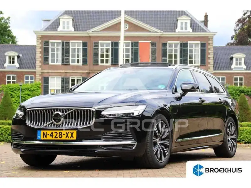 2020 Volvo V90
