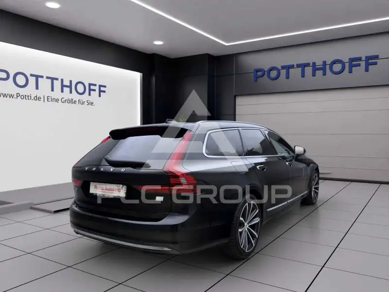 2020 Volvo V90