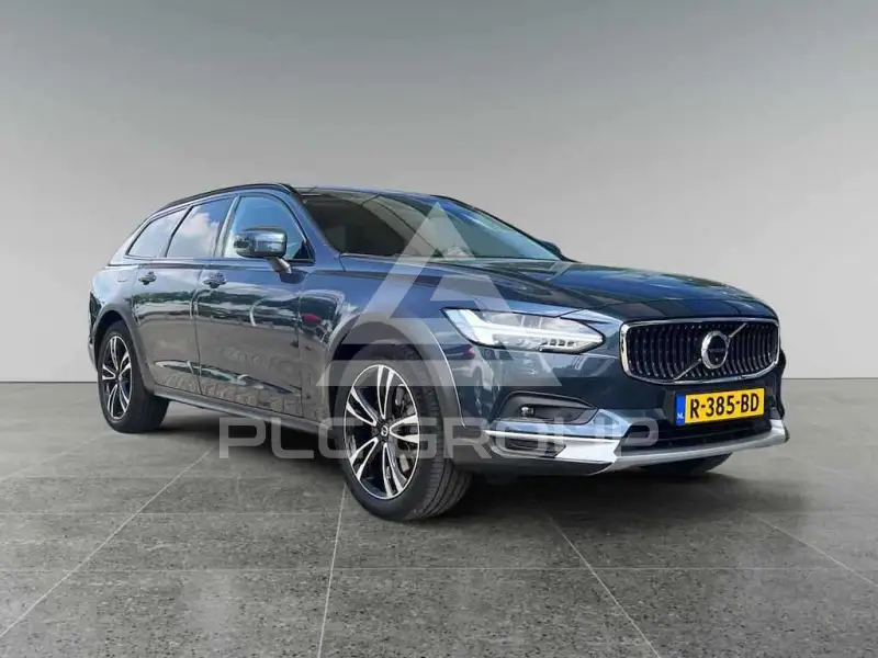 2020 Volvo V90