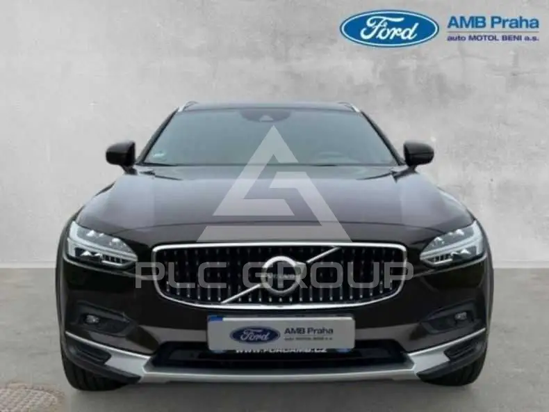 2020 Volvo V90