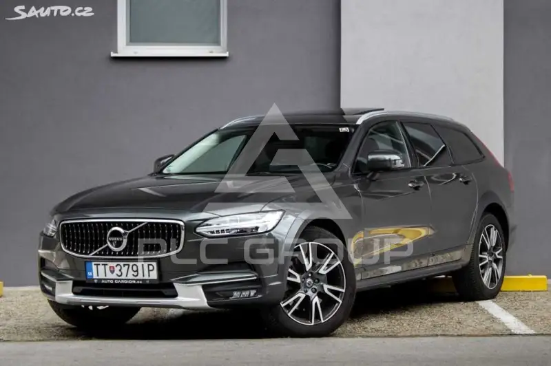 2020 Volvo V90