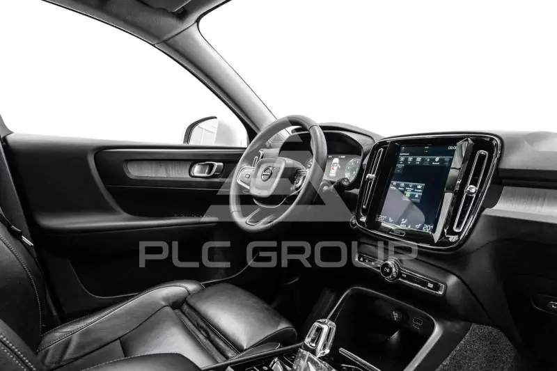 2020 Volvo XC40
