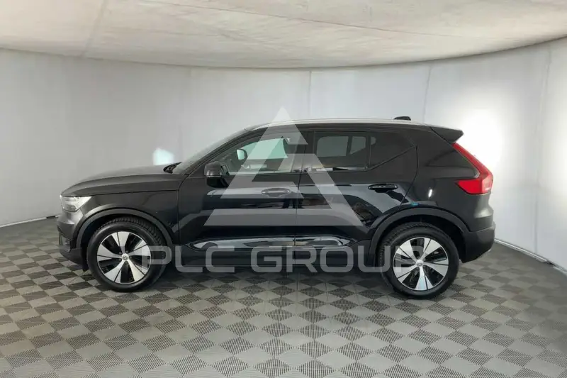 2020 Volvo XC40