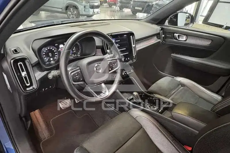 2020 Volvo XC40