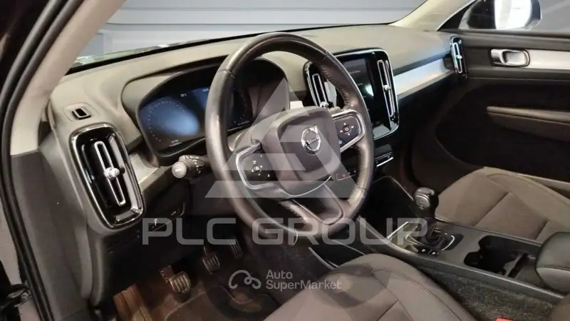 2020 Volvo XC40