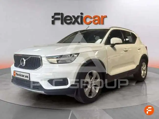 2020 Volvo XC40