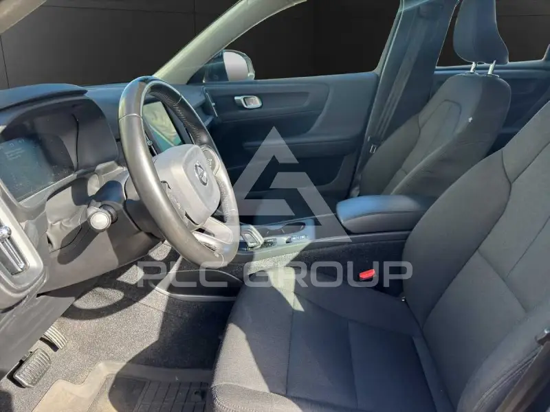 2020 Volvo XC40