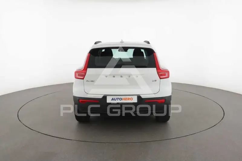 2020 Volvo XC40
