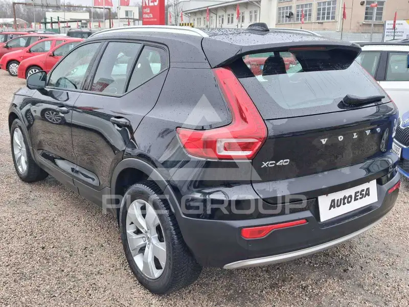 2020 Volvo XC40