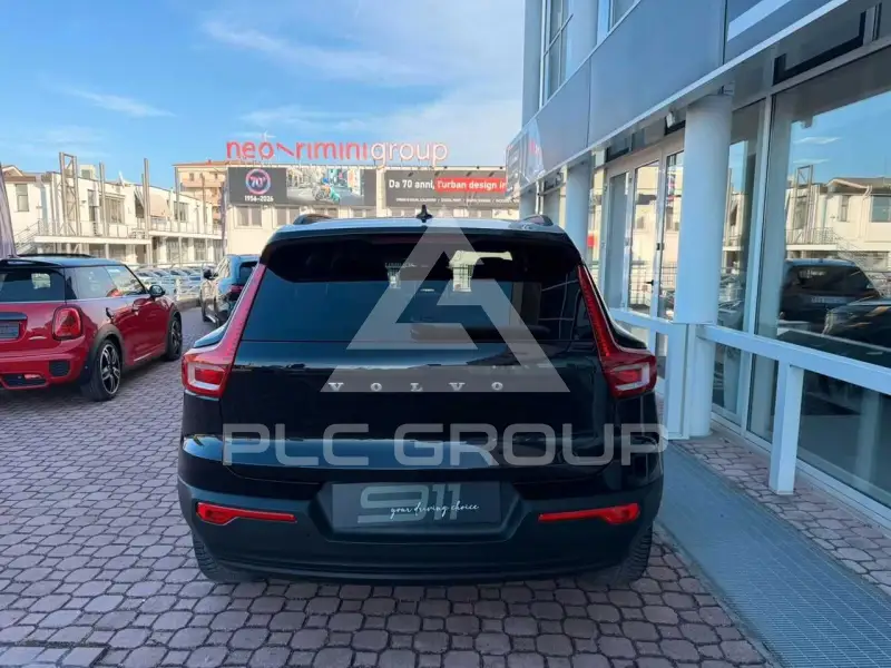 2020 Volvo XC40