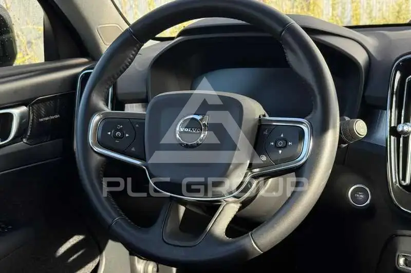 2020 Volvo XC40