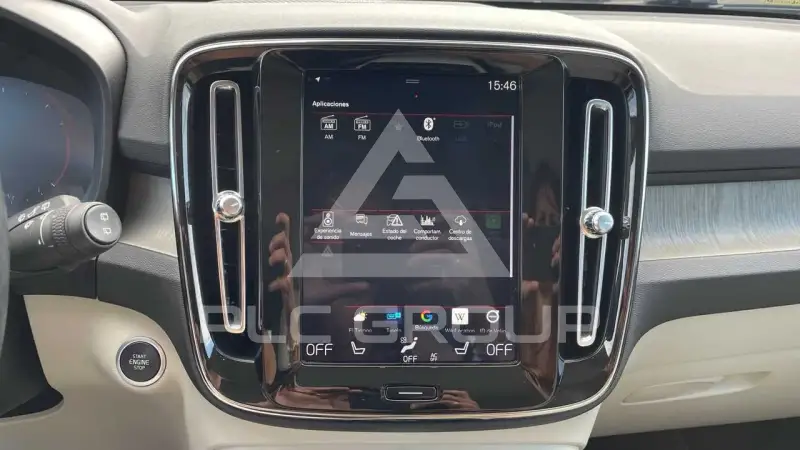 2020 Volvo XC40