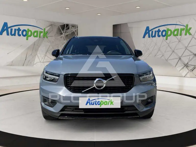 2020 Volvo XC40