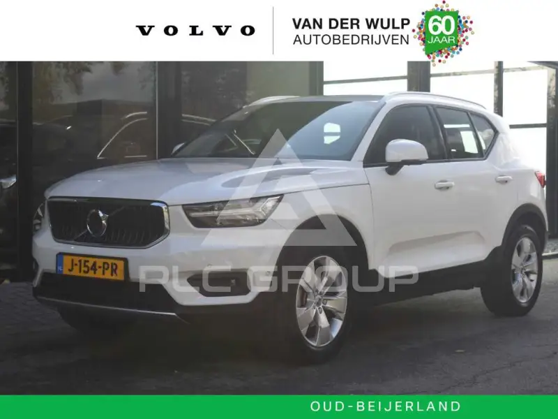 2020 Volvo XC40