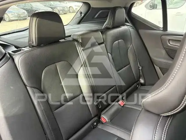 2020 Volvo XC40