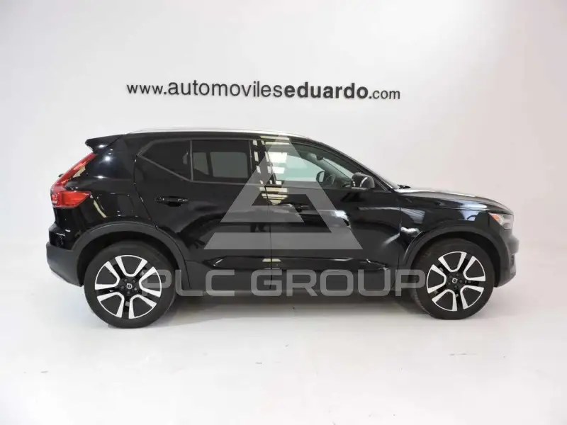 2020 Volvo XC40
