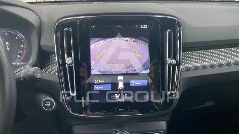 2020 Volvo XC40