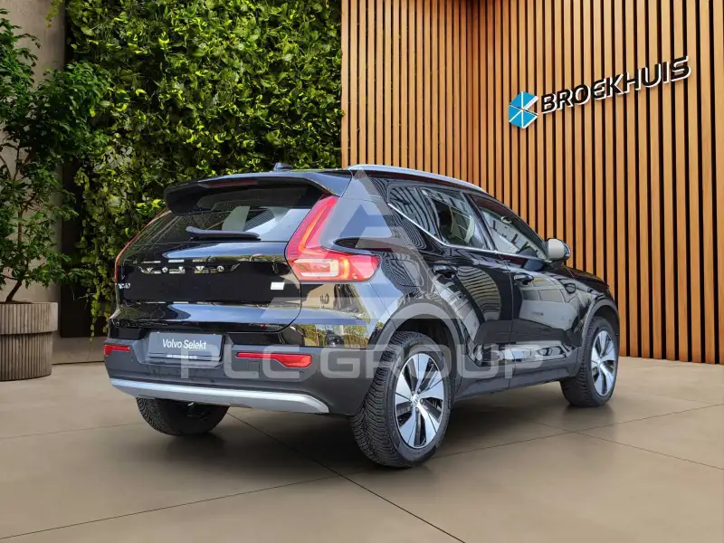 2020 Volvo XC40