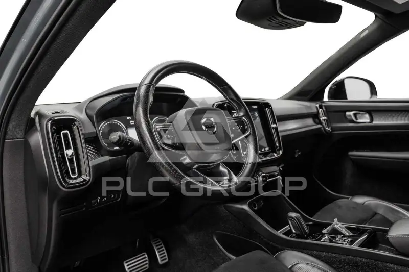 2020 Volvo XC40