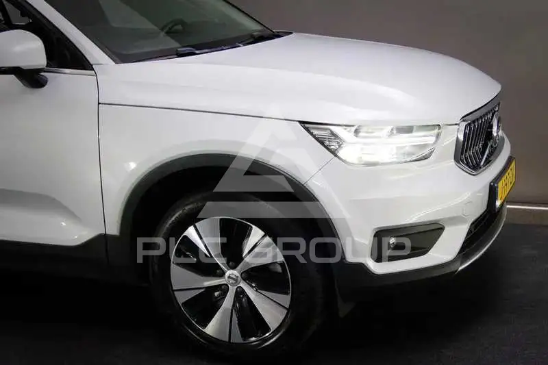 2020 Volvo XC40