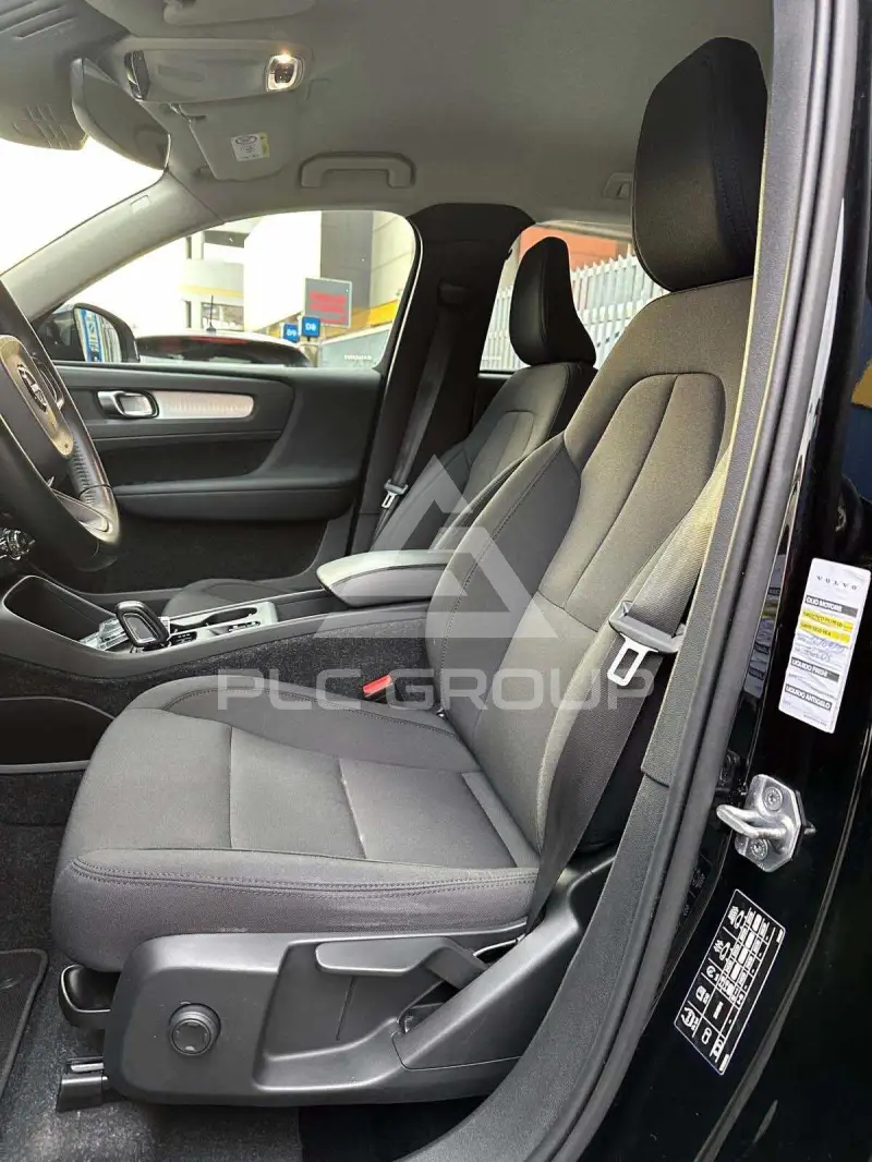 2020 Volvo XC40