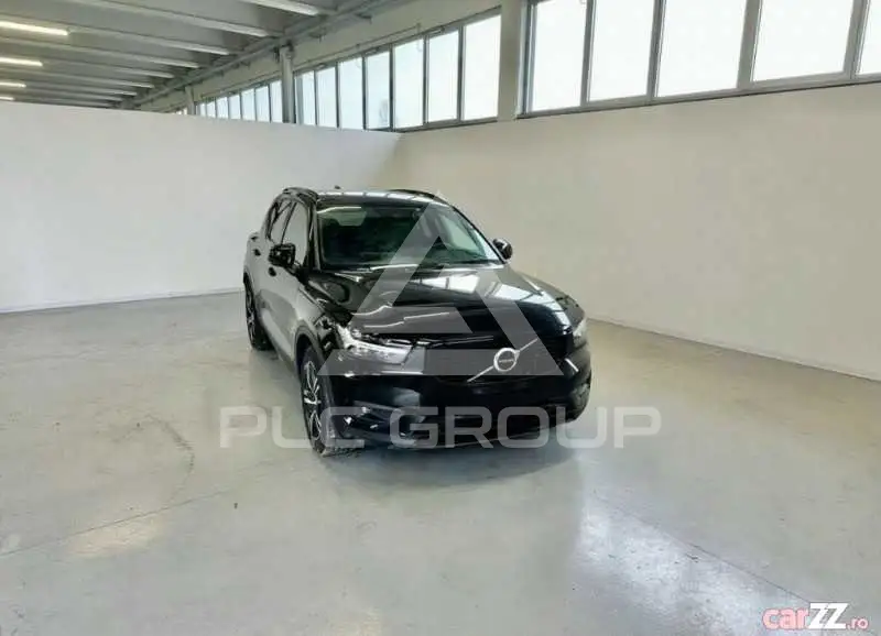 2020 Volvo XC40