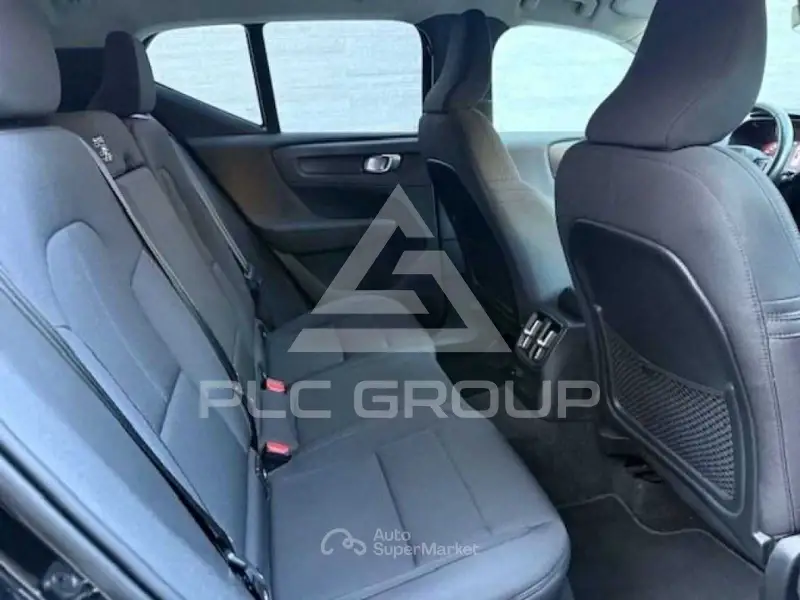2020 Volvo XC40