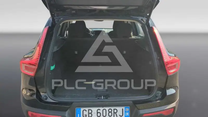 2020 Volvo XC40