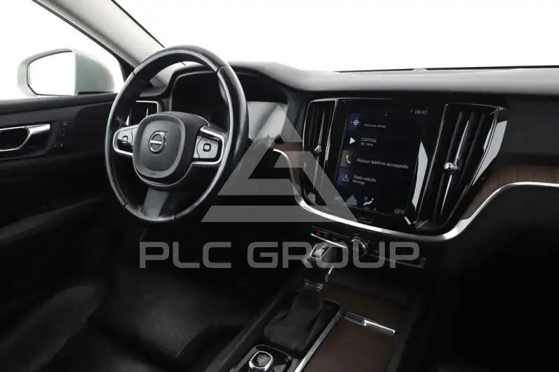 2020 Volvo V60