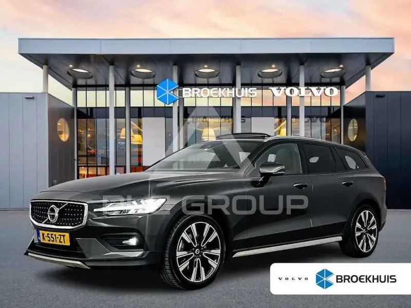 2020 Volvo V60
