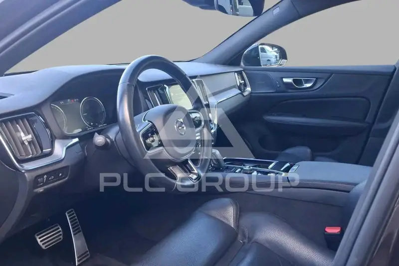 2020 Volvo V60