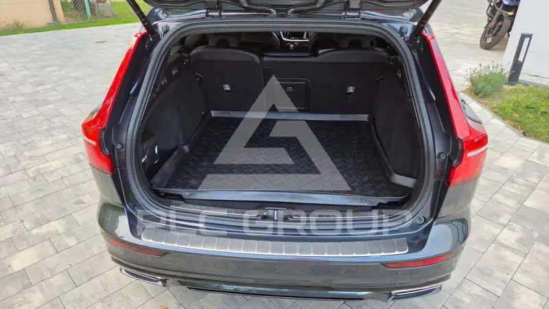 2020 Volvo V60
