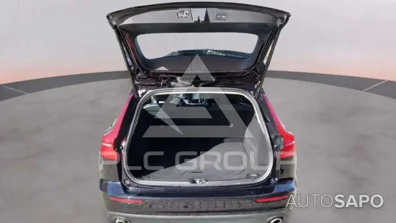 2020 Volvo V60