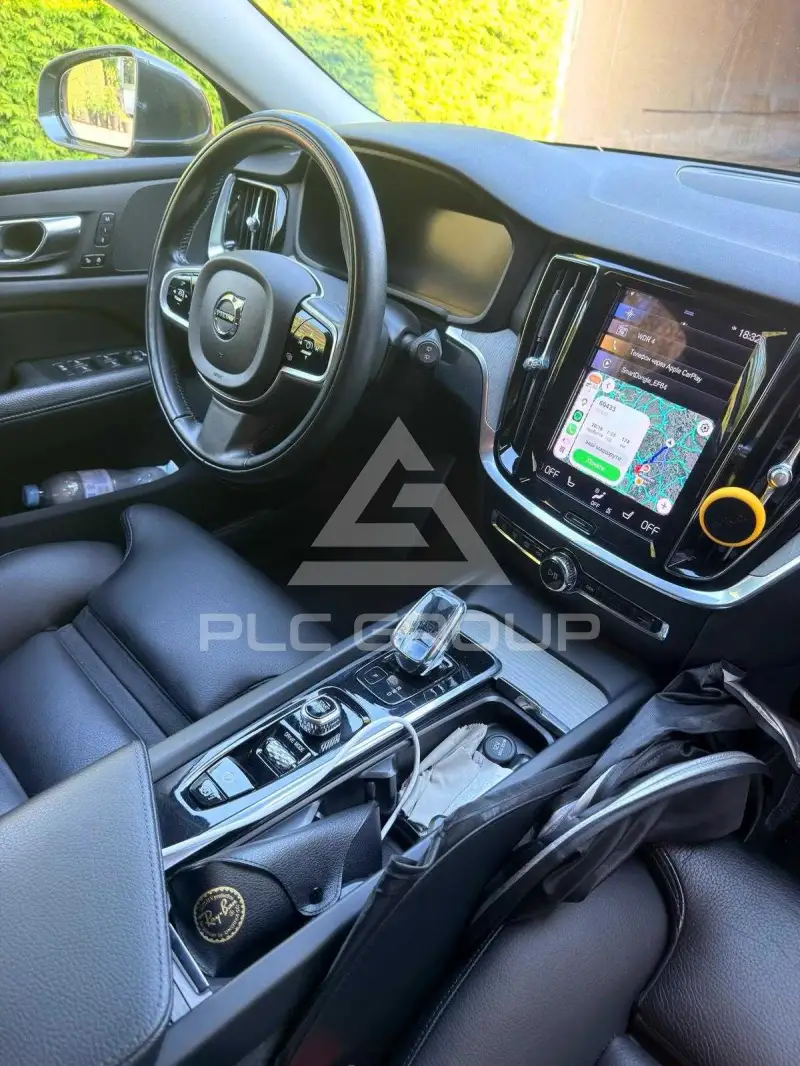 2020 Volvo V60