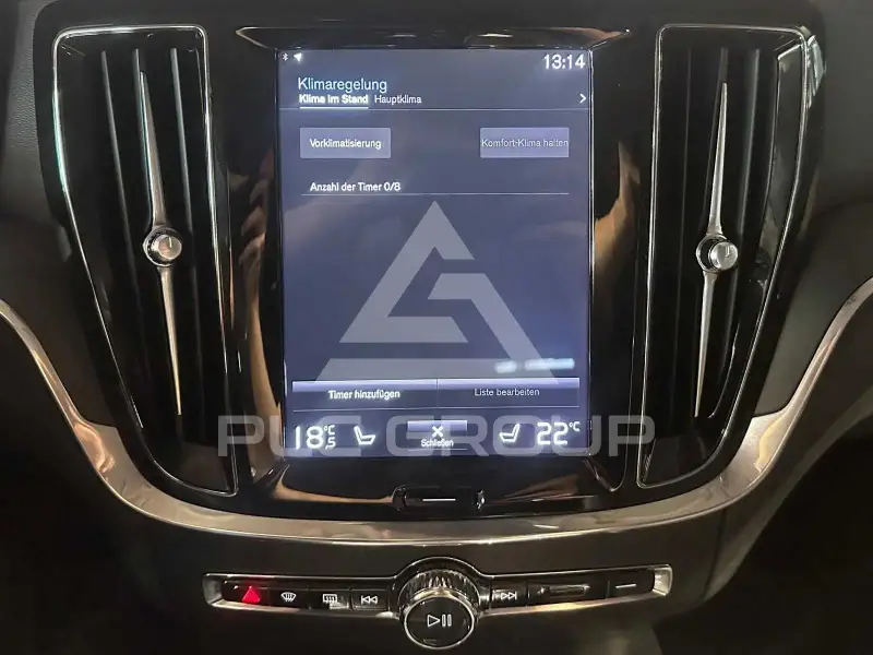 2020 Volvo V60