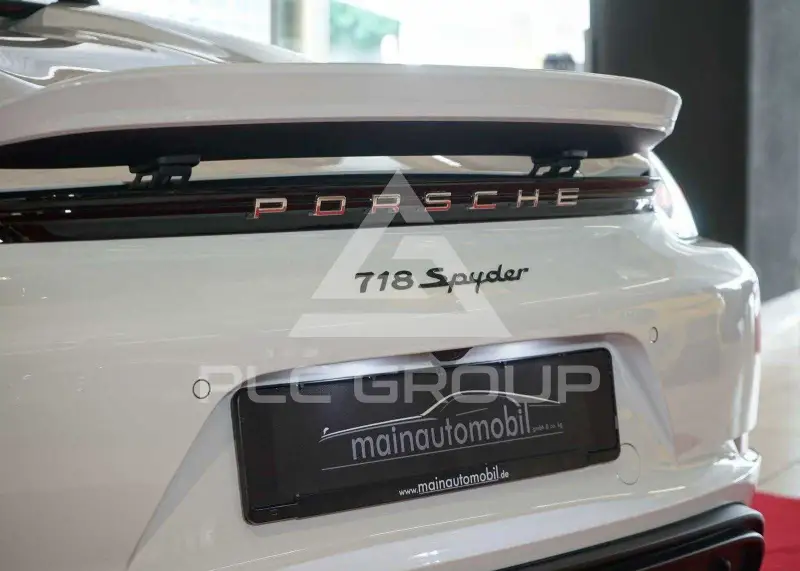 2020 Porsche BOXSTER