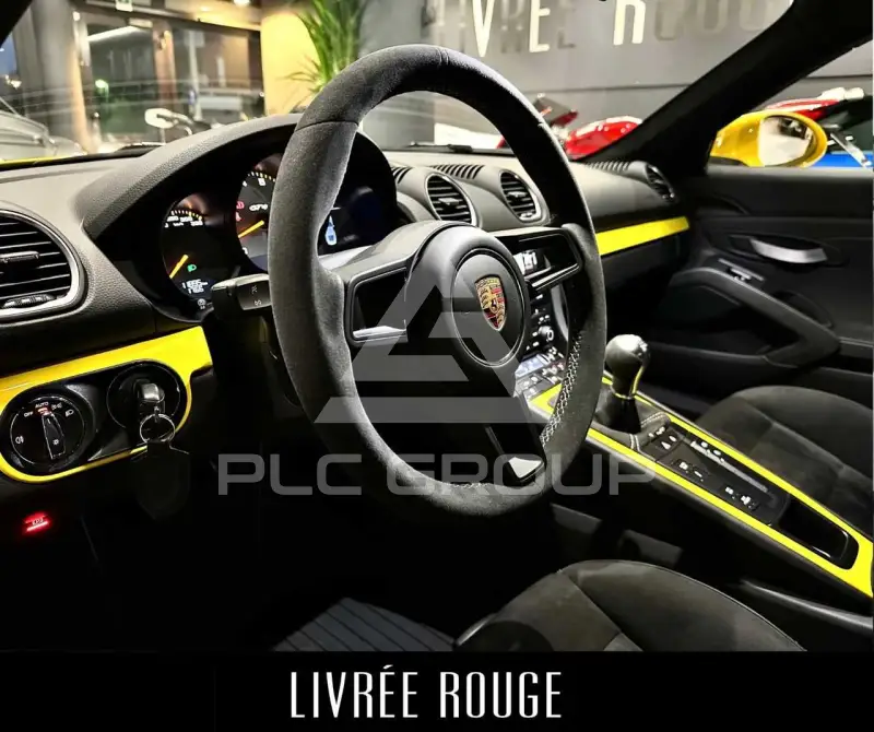 2020 Porsche Cayman