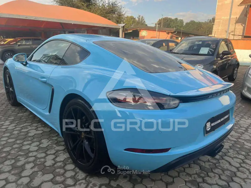 2020 Porsche Cayman