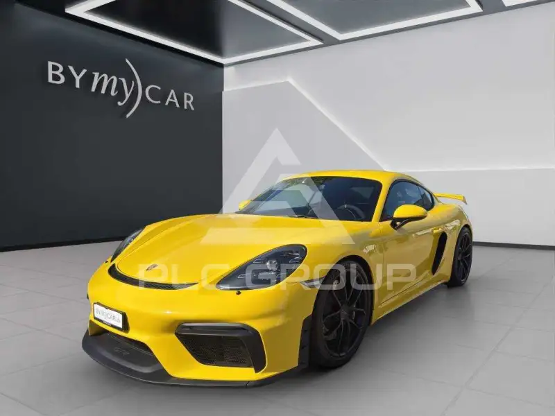 2020 Porsche Cayman