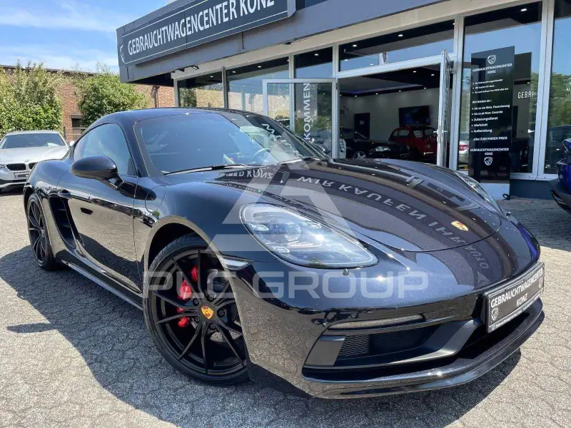 2020 Porsche Cayman