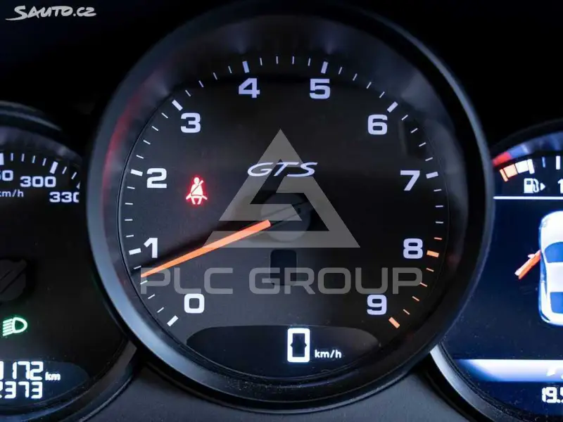 2020 Porsche Cayman